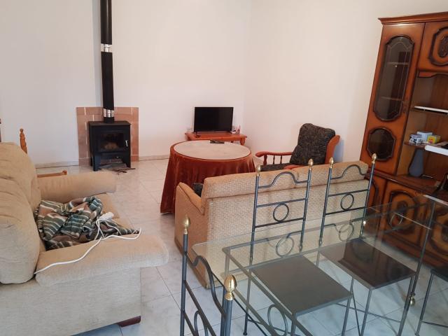 Casa adosada en venta en Tejeda de Tiétar