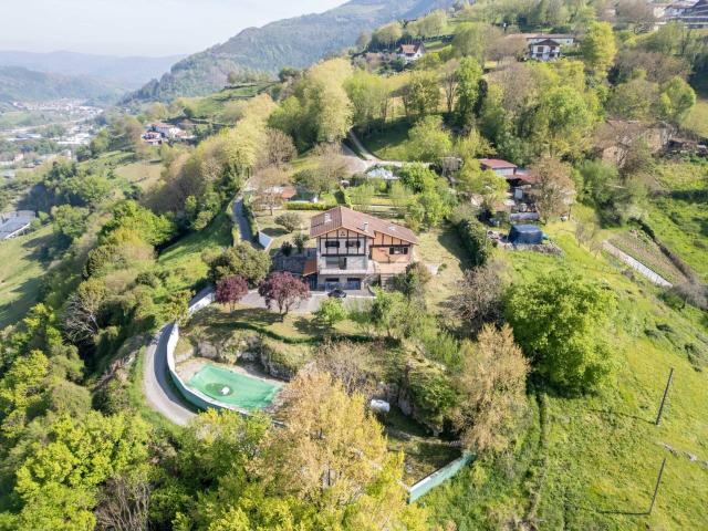 Casa unifamiliar en venta en Tolosa