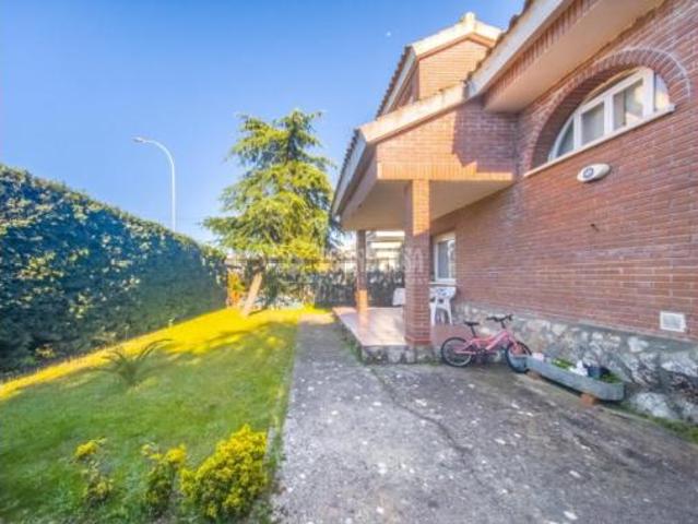 Casa unifamiliar Venta Nuevo Baztán, Central Telefónica de Radio