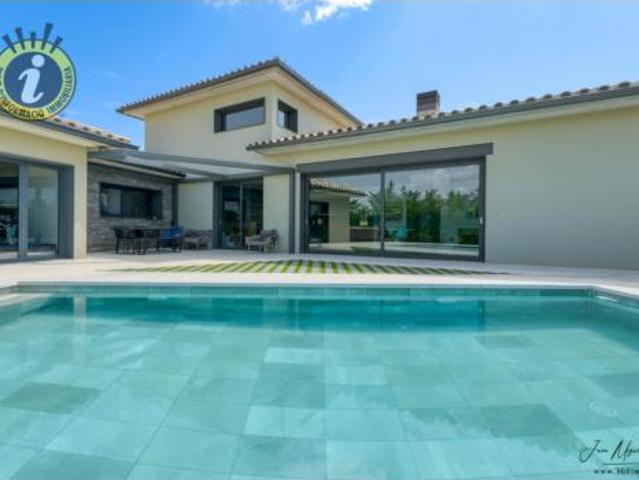Casa unifamiliar Venta Navata, Navata