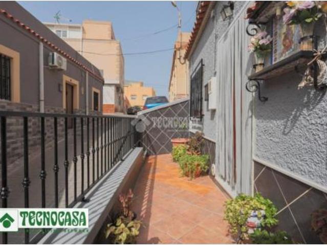 Casa unifamiliar Venta Adra, Adra