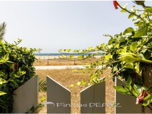 Casa unifamiliar Venta Castelldefels, Baixador