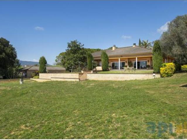 Casa unifamiliar Venta Cornellà del Terri, Borgonyà