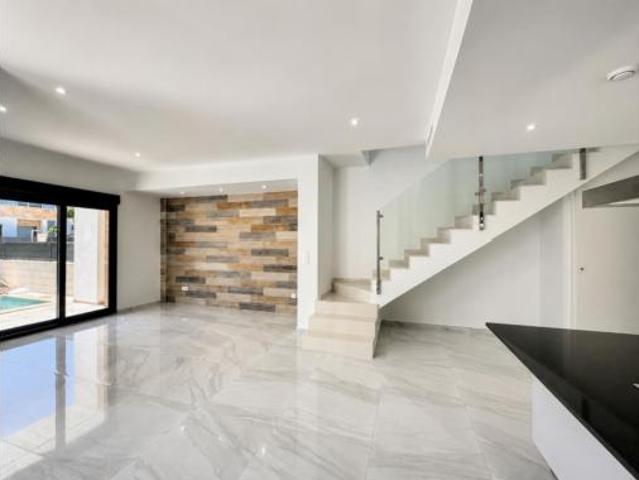 Casa unifamiliar Venta Polop, Polop