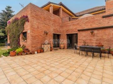 Casa unifamiliar Venta Sant Cugat del Vallès, Arxius