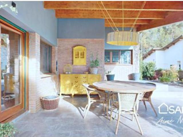 Casa unifamiliar Venta Sant Julià de Ramis, Carretera de Banyoles