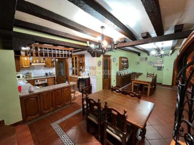 Casa unifamiliar Venta Torredonjimeno, Torredonjimeno