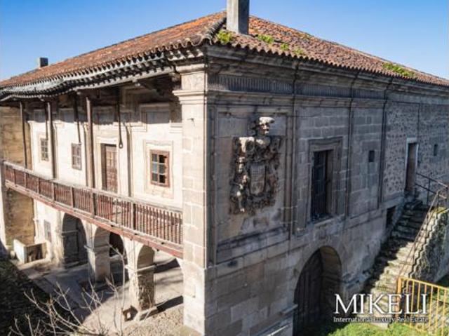 Casa unifamiliar Venta Torrelavega, Tanos