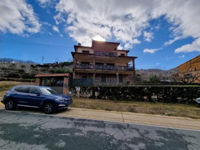 Casa adosada Venta Valdastillas, Valdastillas