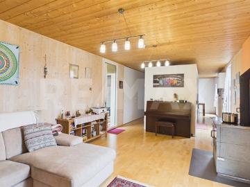 Casa unifamiliare di 4 1/2 locali con appartamentino indipendente di 2 1/2 locali