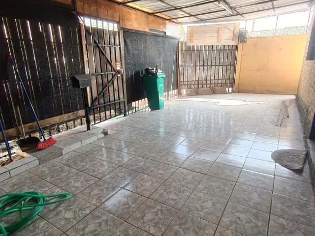 Casa uno poniente con cuatro norte | 3 dormitorios por 120000. 00 en Conchalí