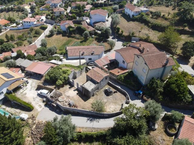 Casa Usada em Arrifana, Vila Nova de Poiares 109m² por 24.900€