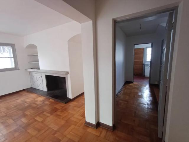 Casa uso mixto. barrio suárez mujica