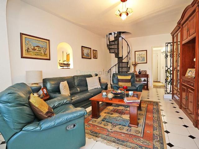 Casa V4 para Venda em Lagos 155m² São gonçalo de lagos