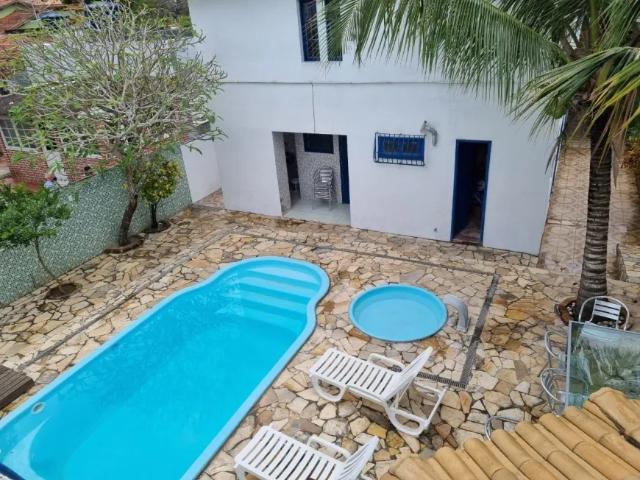 Casa à venda na Praia dos Anjos à 100 metros da Orla da Praia
