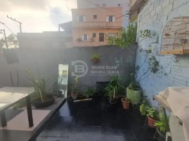 Casa à Venda na Vila Ré, São Paulo 3 Dormitórios, 2 Cozinhas e 2 Garagens