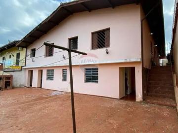 Casa à venda no Centro de Registro com 3 quartos
