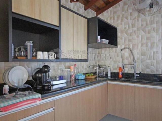Casa Venda no Residencial Tênis Clube em Olímpia com 03 dormitórios