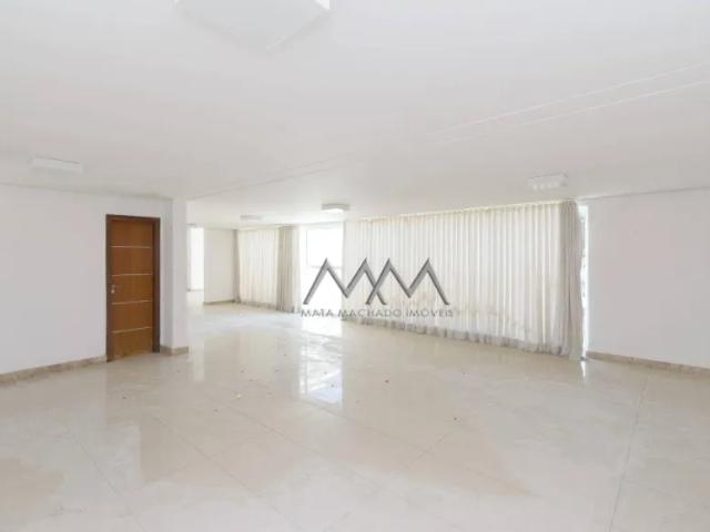Casa à Venda ou Locação no Bairro Mangabeiras | 620 m² 5 quartos