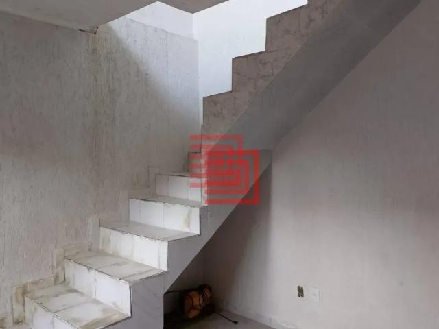 Casa à venda com 2 moradias – excelente oportunidade e localização!