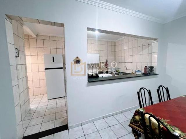 Casa venda com 3 quartos e salão comercial 355m² Bairro Parque Industrial