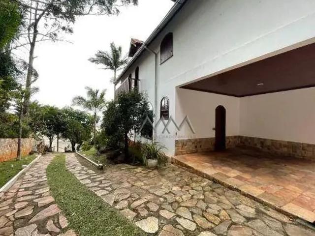 Casa à venda e locação no Belvedere | 513 m² 4 suítes