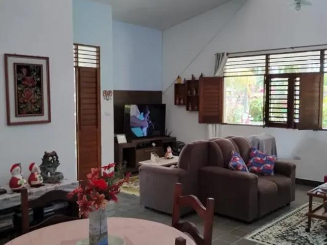 Casa à venda em Condomínio