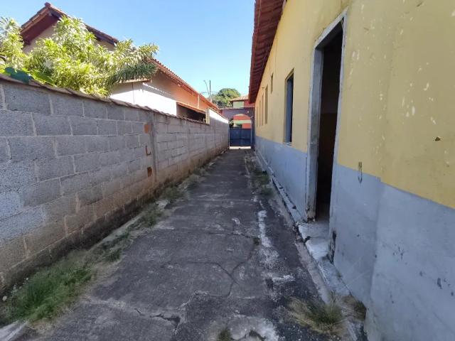 Casa à venda em Guarani MG