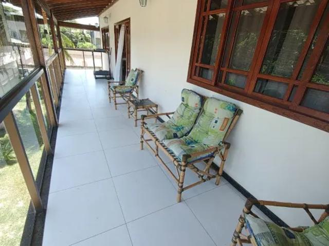 Casa à venda em Serramar, Serra ES: 4 quartos, 3 suítes, 3 salas, 5 banheiros, 1 vaga, 410m². Venha