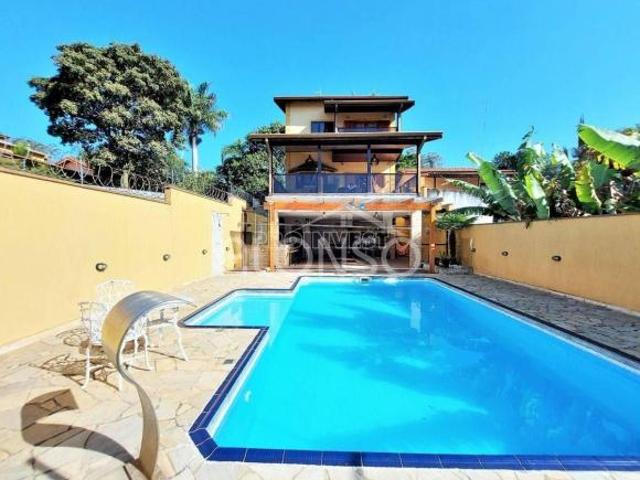 CASA VENDA Granja Viana 3 QUARTOS 3 SUITES ISOLADA, 460 m²