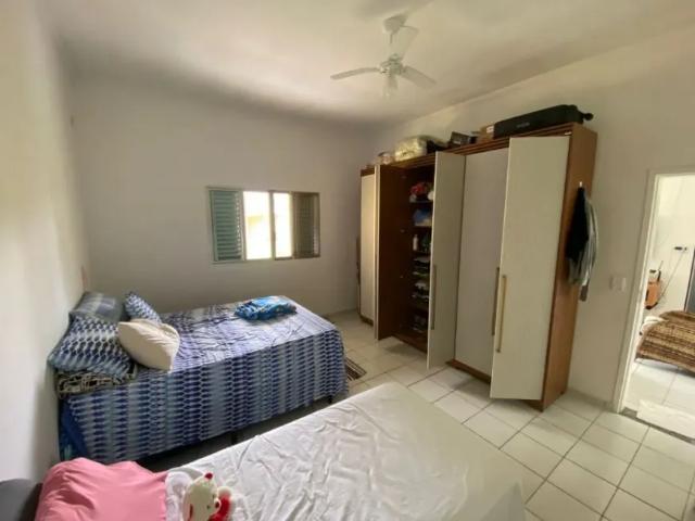 Casa com 1 dormitório à venda, 191 m² por R$ 300.000,00 Jardim Melvi Praia Grande/SP