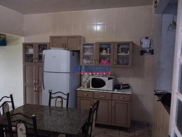CASA VENDA 2 DORMITORIOS NOVA JACAREI