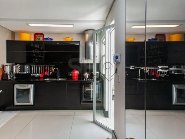 Casa À Venda 2 Quartos 3 Vagas na Vila madalena
