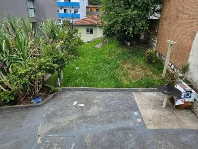 Casa à Venda, 300 m2, 3 dormitórios 1 suíte, 2 Vagas, Trindade, Florianópolis, SC