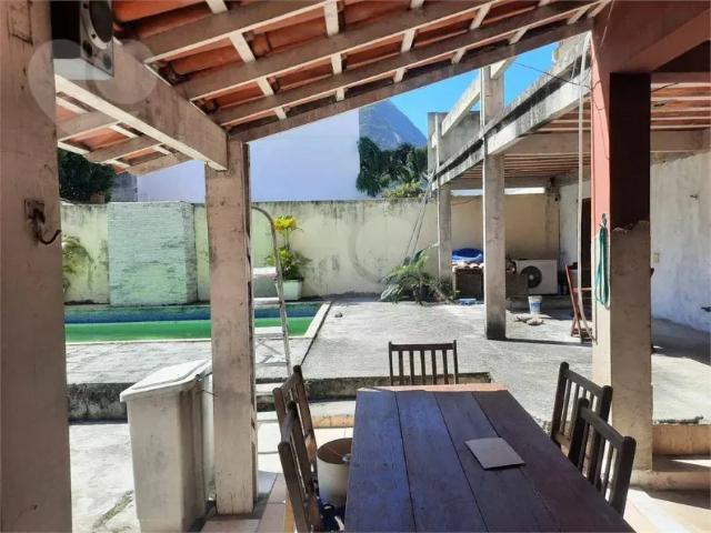 Casa à venda, 327 m² por R$ 2.200.000,00 Itacoatiara Niterói/RJ