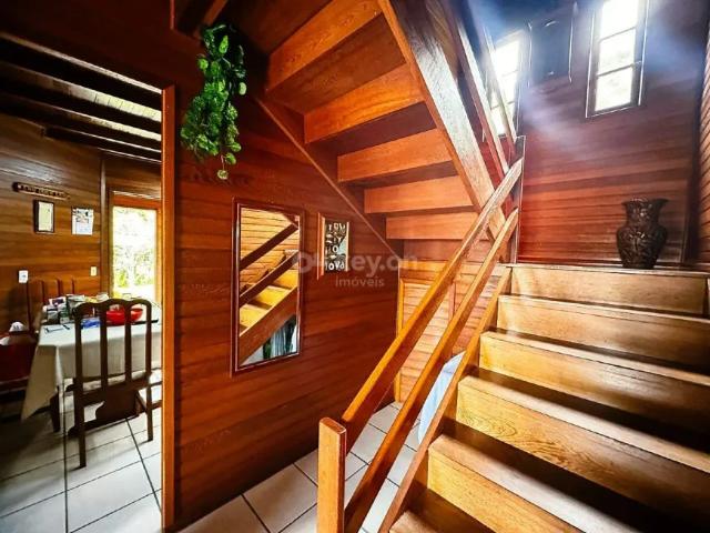 Casa à venda, 3 quartos, 1 suíte, 4 vagas, Mar Grosso Laguna/SC