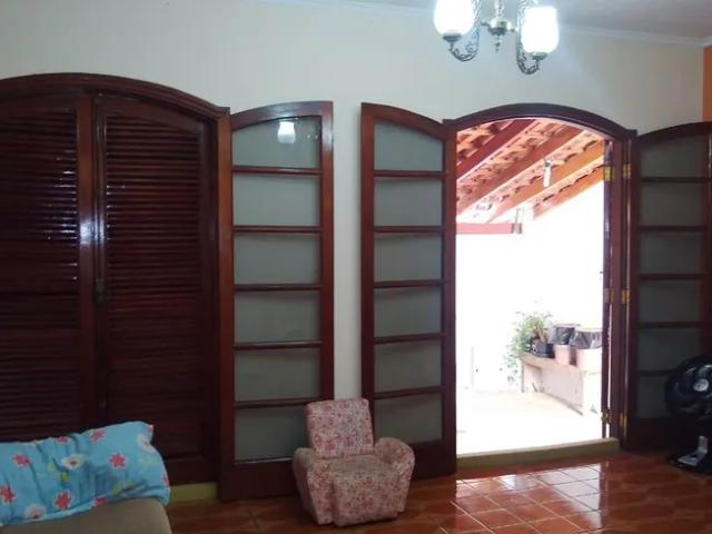 Casa à venda, 3 quartos, 3 vagas, Parque Hippolyto Limeira/SP
