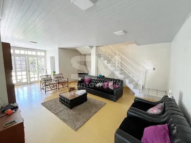 Casa à venda 6 Quartos, 1 Suite, 2 Vagas, 343M², Passo dos Fortes, Chapecó SC