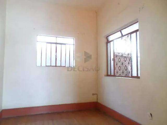 Casa à venda, 7 quartos, 1 suíte, 3 vagas, Funcionarios Belo Horizonte/MG