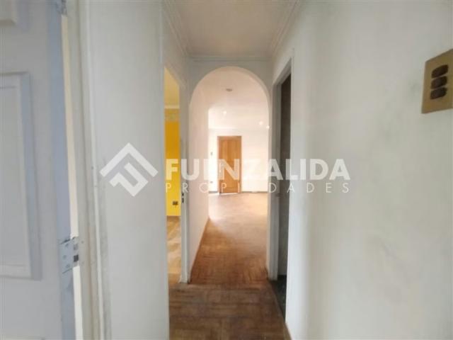 Casa vende, villa Santa Carolina, 3D 2B. Macul | 3 dormitorios por 7000.00 en Macul