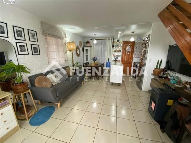 Casa Vendo 2D 1B 2 Estacionamientos Terraza Peñaflor | 2 dormitorios por 2180.00 en Peñaflor