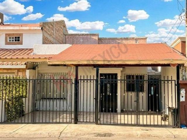 CASA VENTA MUY AMPLIA EN SANTA MÓNICA | 4 HABITACIONES | 2 BAÑOS COMPLETOS | $2´650,000.00