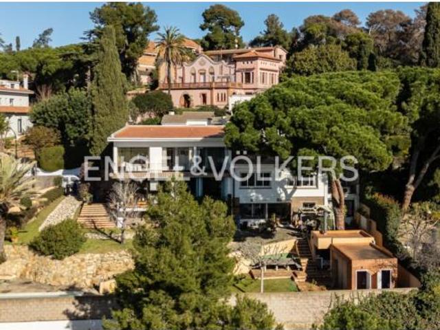 Casa Venta Mataró, Via Europa