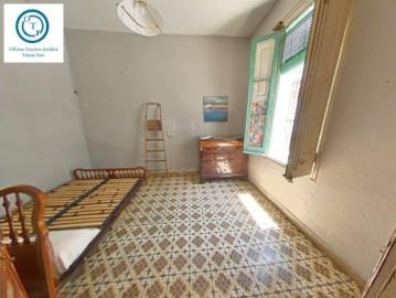 Casa Venta Mollet del Vallès, Col·legis Nous