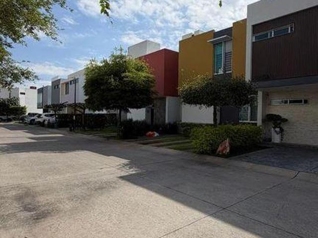 CASA | VENTA | NUEVA GALICIA COTO BILBAO | TLAJOMULCO DE ZÚÑIGA