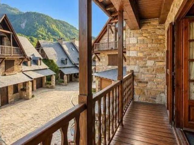 Casa Venta Naut Aran, Salardú