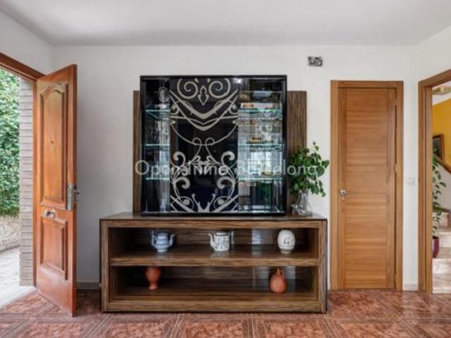 Casa Venta Olèrdola, Moja