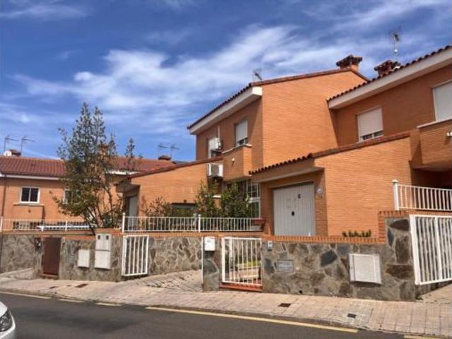 Casa Venta Olías del Rey, Olías del Rey