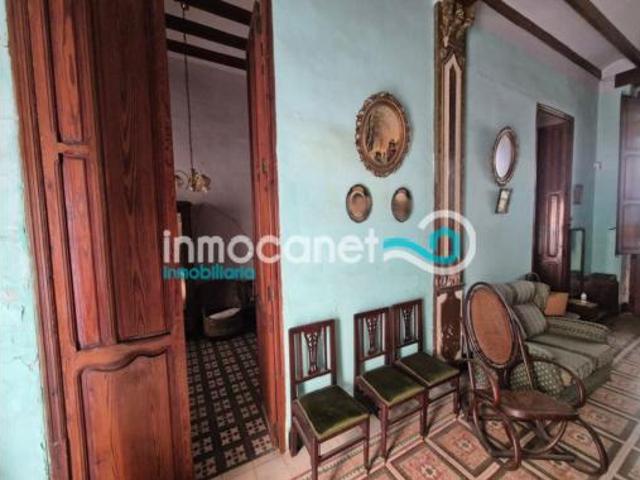 Casa Venta Oliva, Nucli Urbà