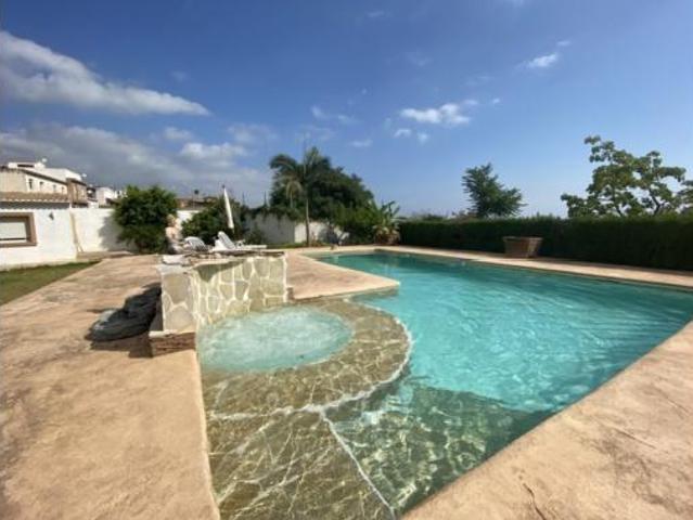 Casa Venta Oliva, Nucli Urbà